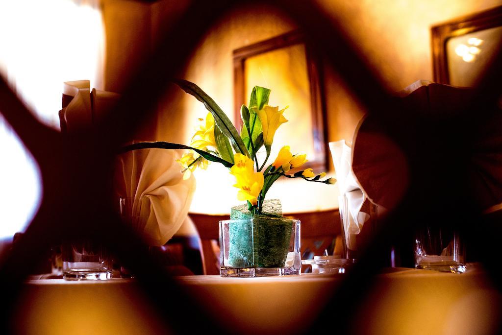 Family Hotel Elegance Arbanasi Luaran gambar