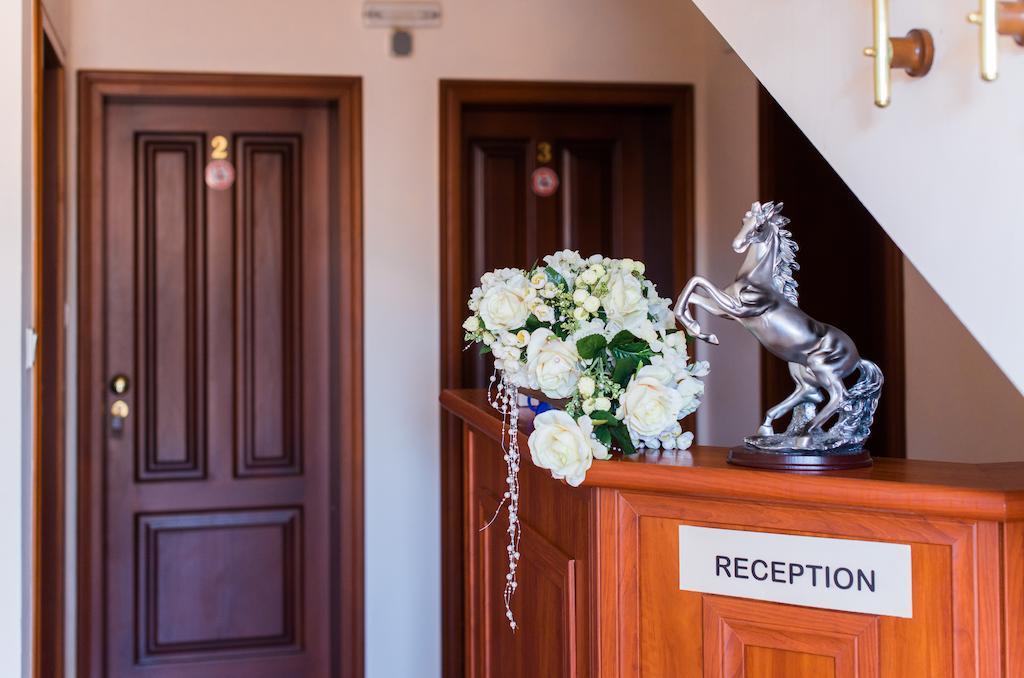 Family Hotel Elegance Arbanasi Luaran gambar